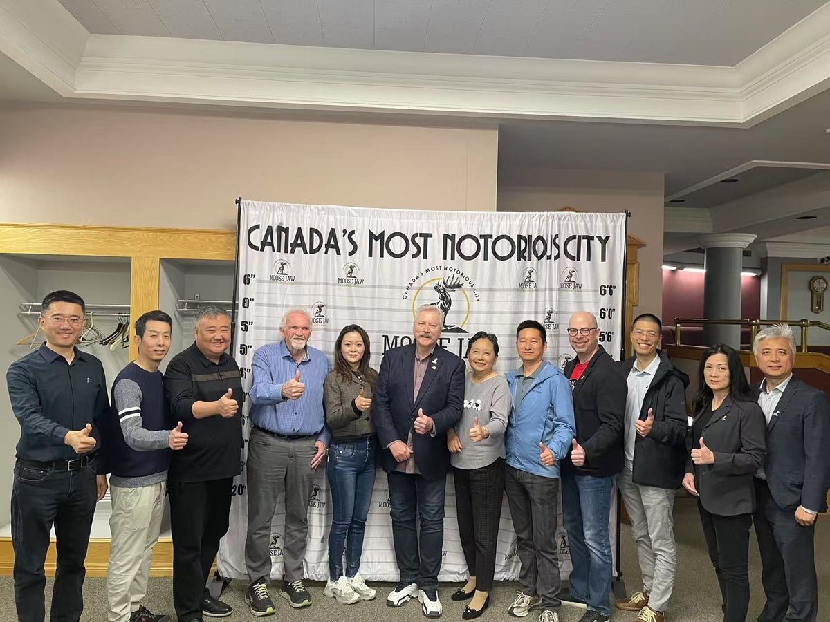 Moose Jaw Mayor Supports Canswan Community Development